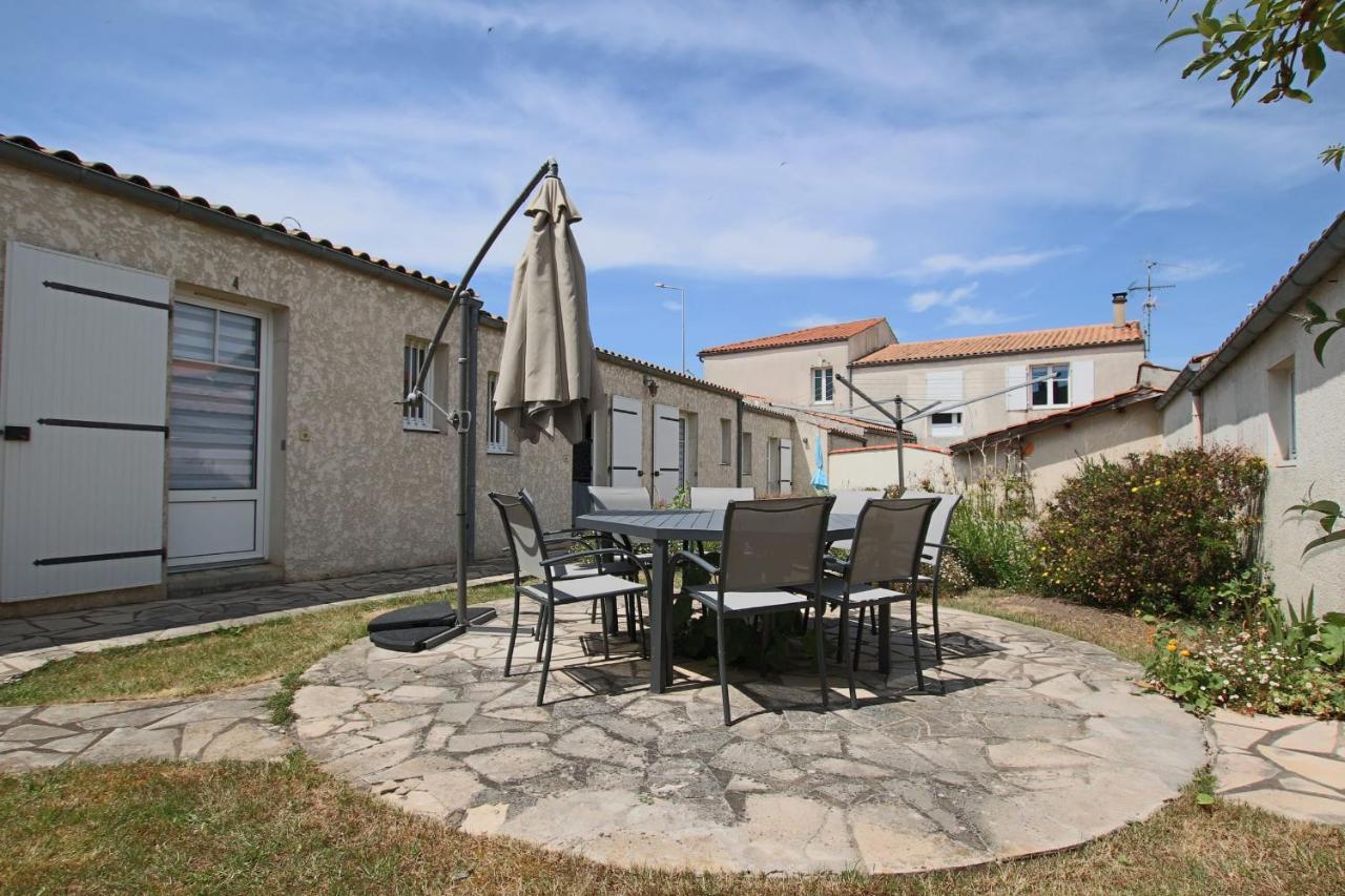 Appartement A Rochefort Extérieur photo